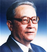 叶 笃 正